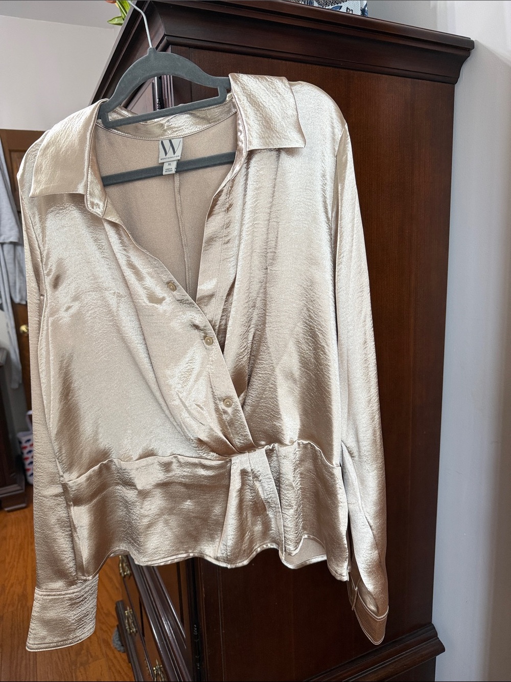 Worthington Champagne Satin Button-Front Blouse